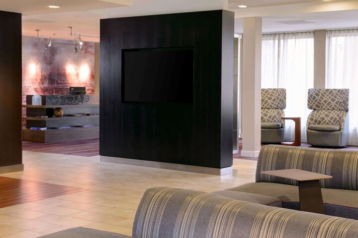 Hotel Interior 7 of 27