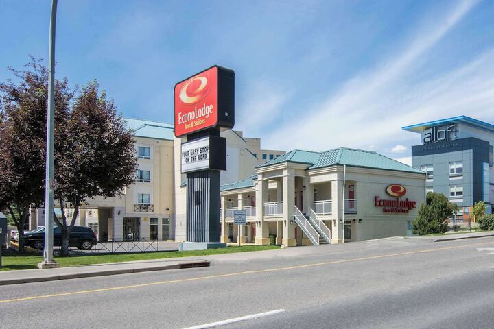 Hotel 4 of 93