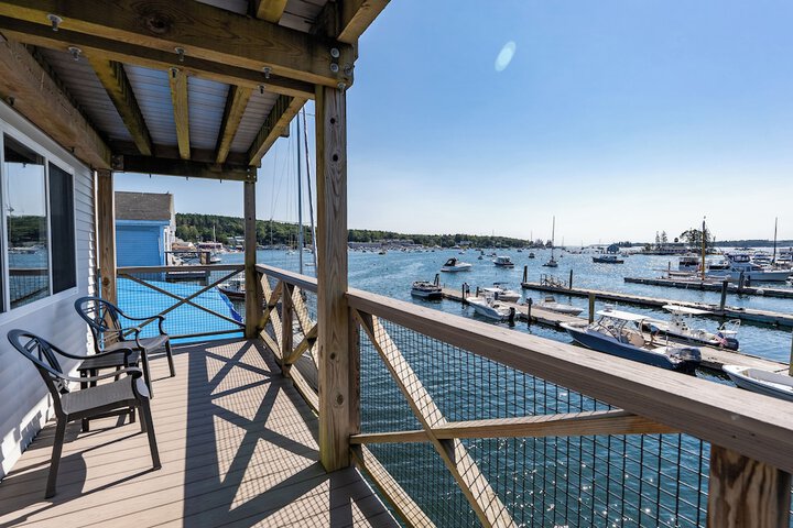 Fishermans Wharf Inn