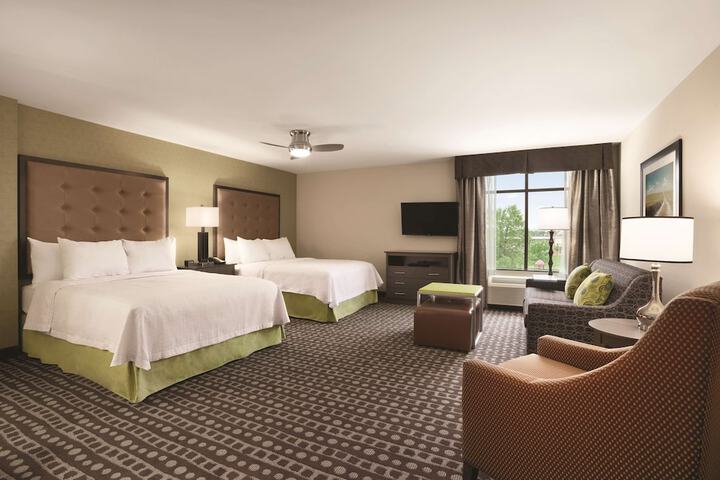 Room 13 of 42