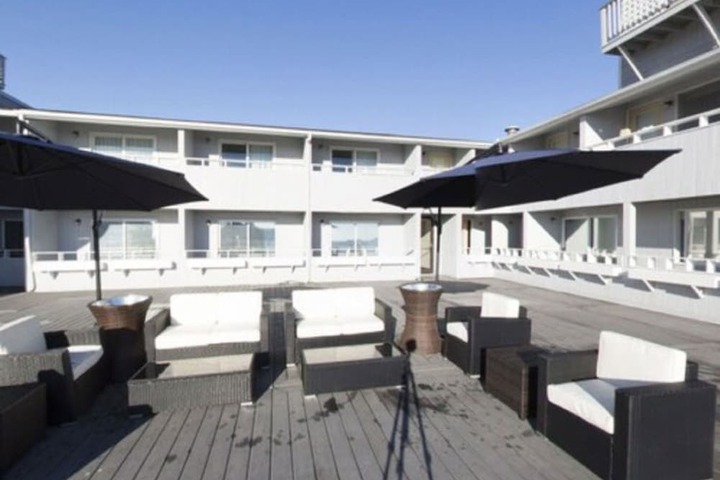 Terrace/Patio 33 of 37