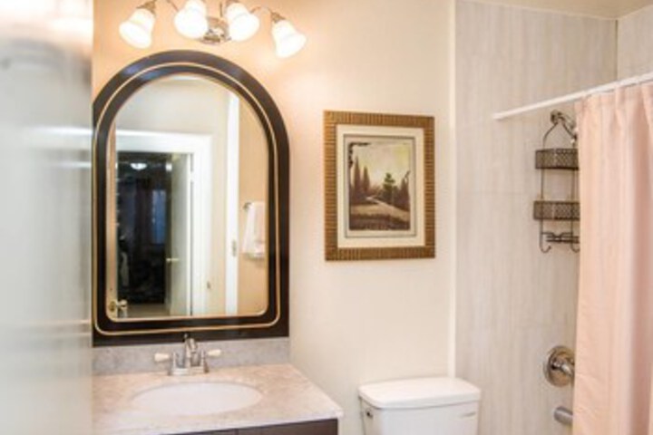 Flamingo Estate 4 Bd Luxury Las Vegas Condo