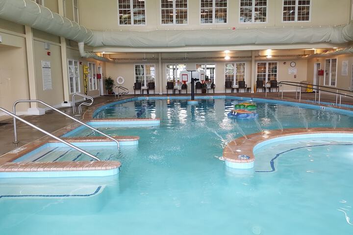 Pool 21 of 61