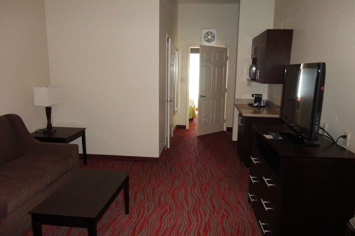 Holiday Inn Express Hotel & Suites Indianapolis North Carmel by IHG