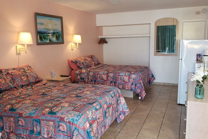 Room 14 of 22