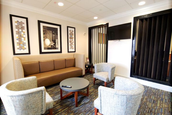 Hotel Interior 9 of 42