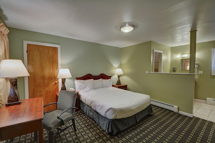 Room 20 of 48