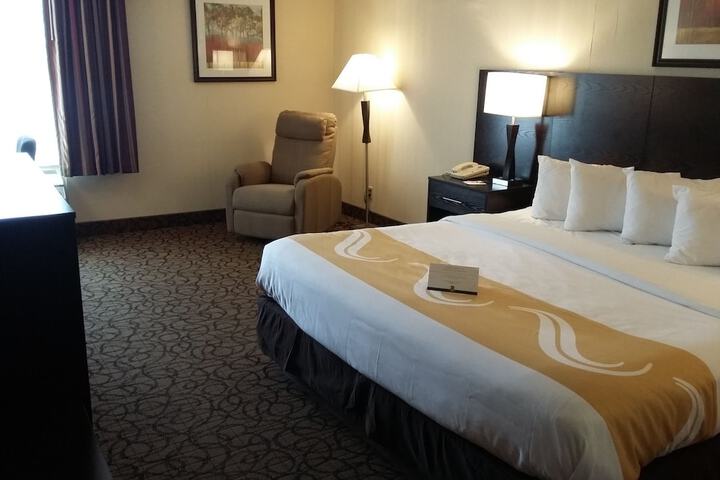 Room 48 of 72