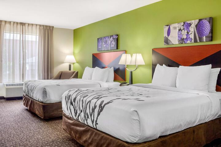 Sleep Inn & Suites Milwaukee Airport