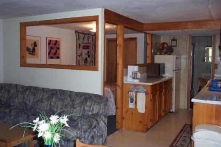 Room 29 of 65