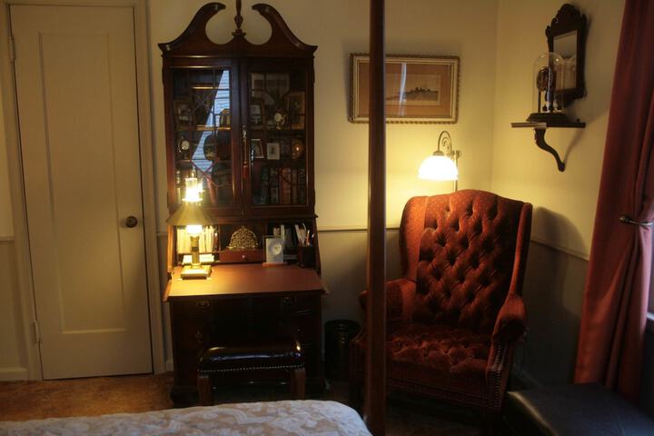 Room 19 of 32