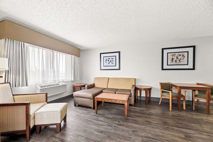 Room 20 of 40