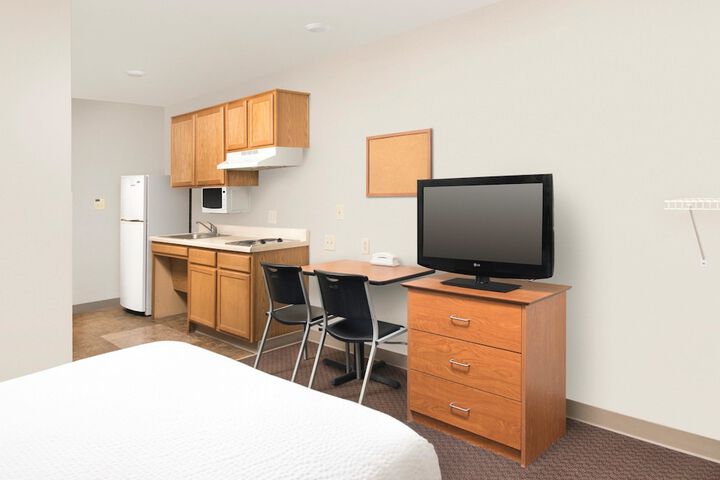 Room 26 of 32