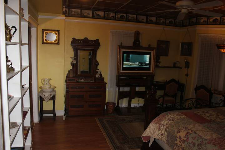 Room 31 of 54