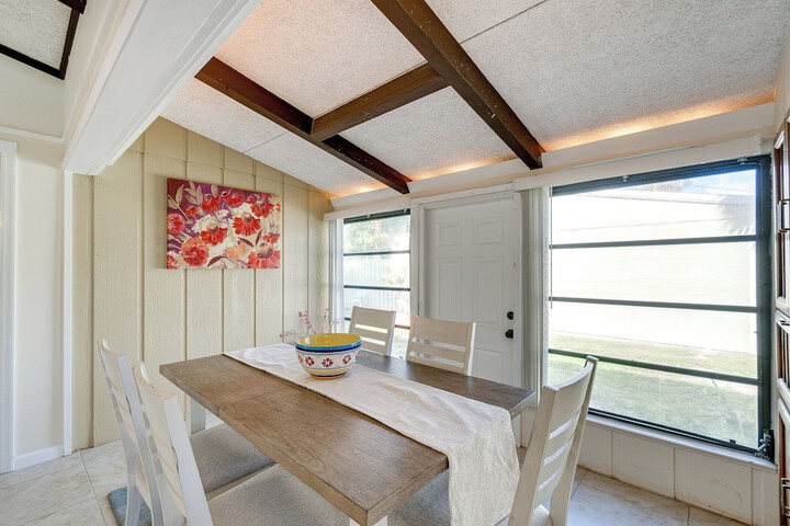 Manasota Key Vacation Rental w / Beach Access!