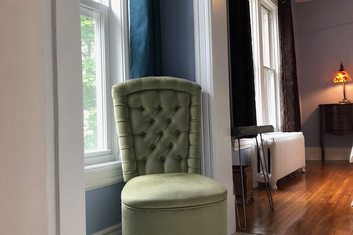 Room 25 of 82