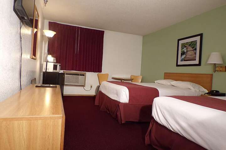 Room 15 of 25