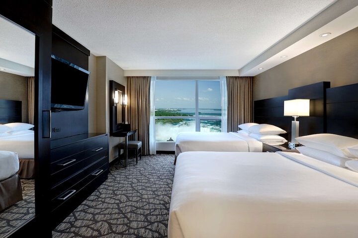 Room 47 of 106