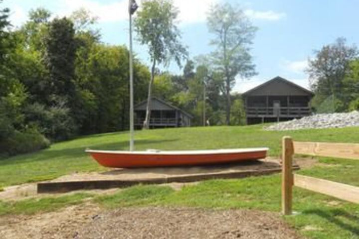 Buzzard Rock Resort & Marina