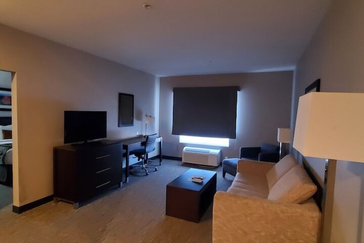 Room 15 of 51