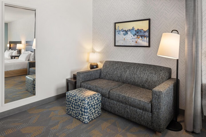 Home2 Suites by Hilton Roseville Minneapolis