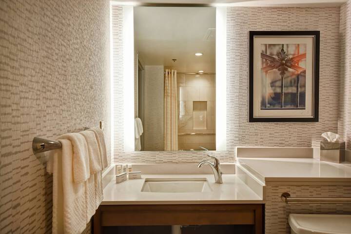 Room 31 of 61