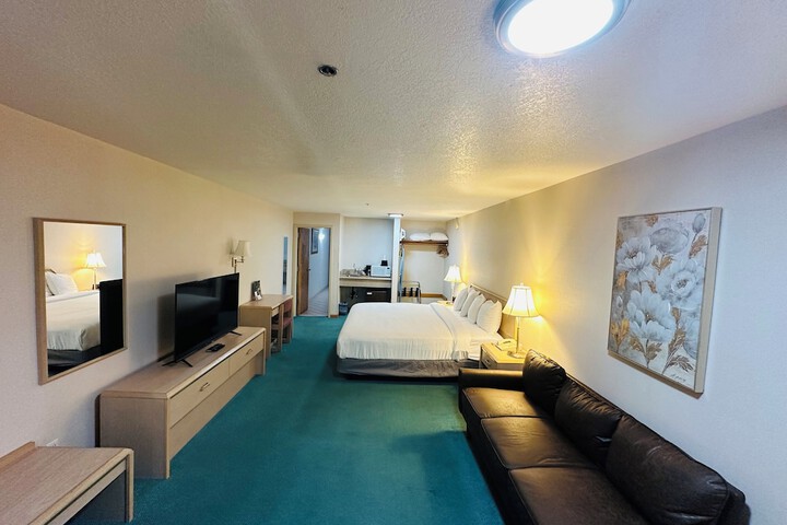 Room 75 of 128