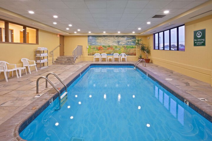 Pool 7 of 53