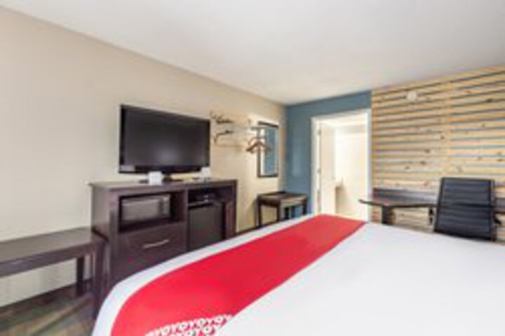 Room 124 of 140