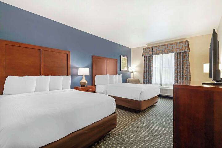 Room 21 of 38