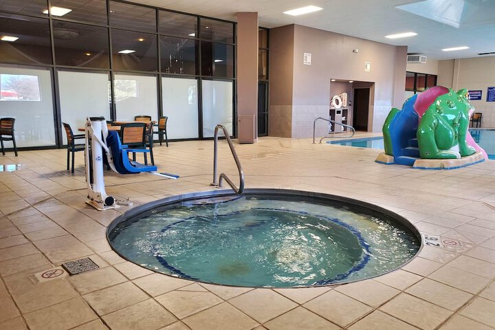 AmericInn by Wyndham Watertown