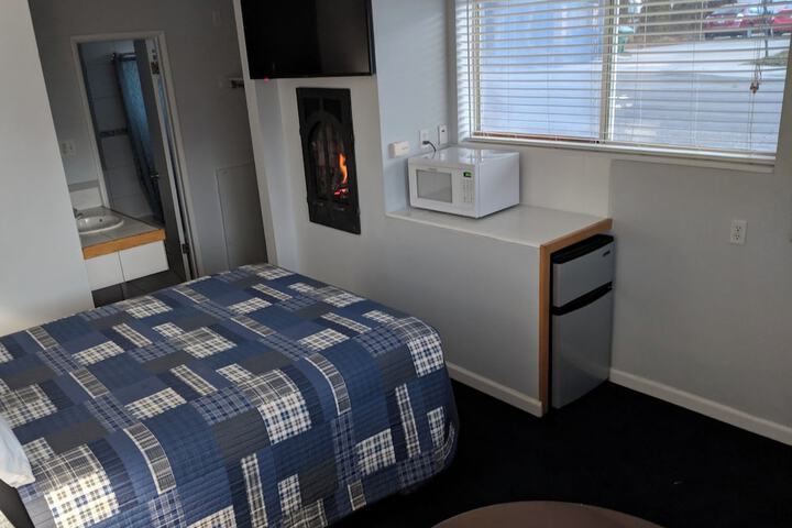 Room 14 of 26