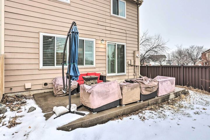 13 Mi to Dtwn Denver: Northglenn Townhome w / Patio
