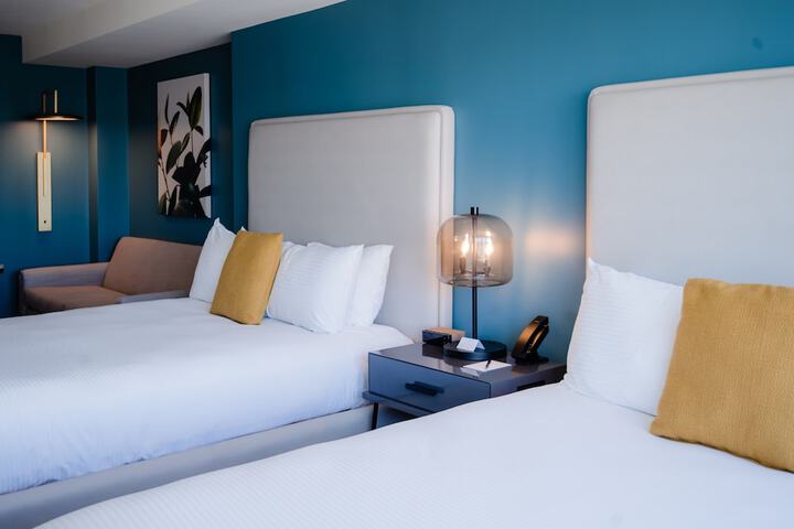 Room 40 of 60