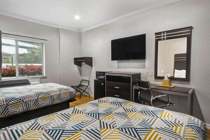 Room 15 of 47