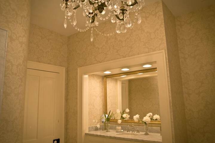 Dunleith Historic Inn