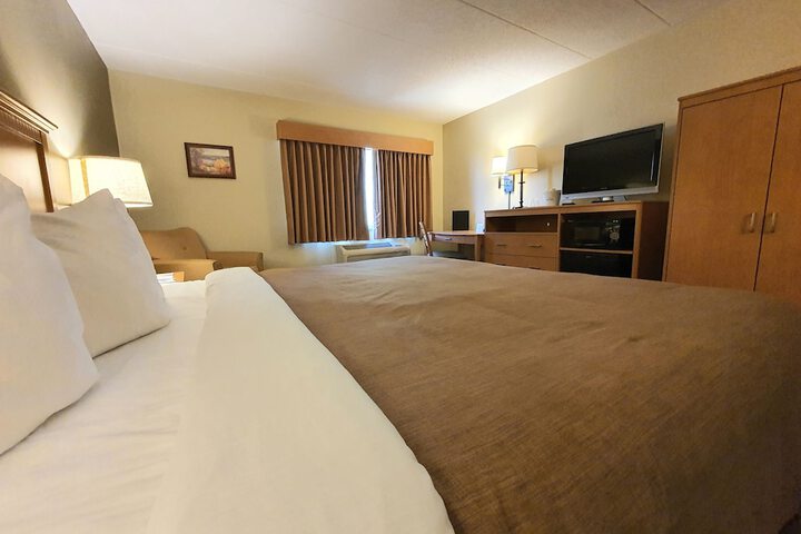 Room 54 of 66