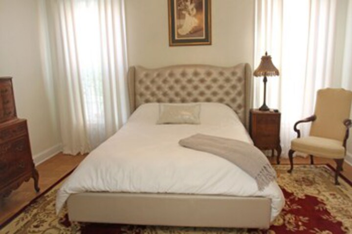 Governors Inn Bed & Breakfast
