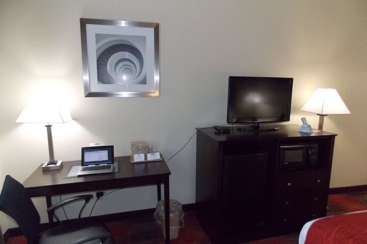Best Western Springfield West Inn