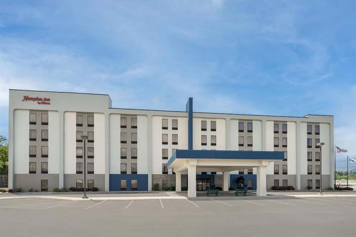 Hampton Inn by Hilton Altoona