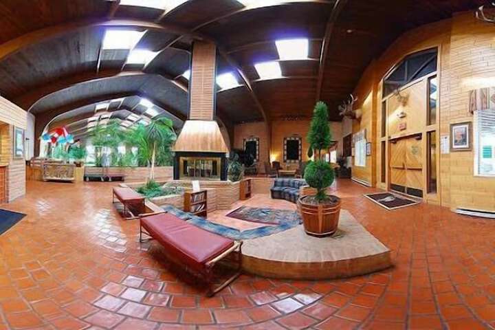 Douglas Inn & Conference Center