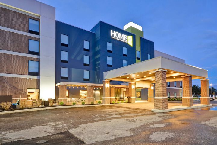 Hotel 5 of 41