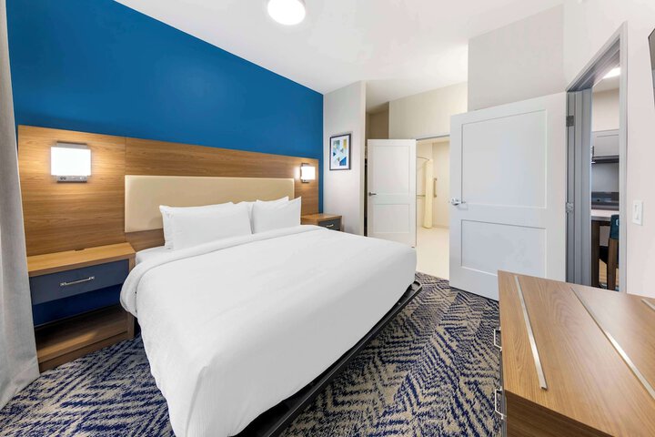 Room 19 of 26