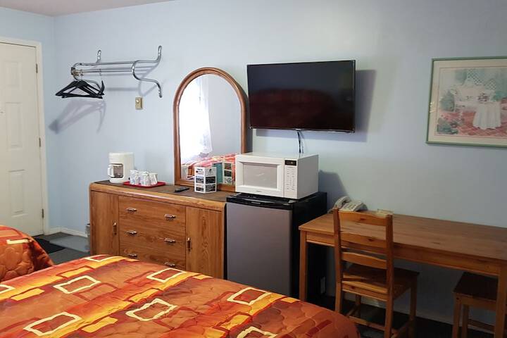 Countryside Inn