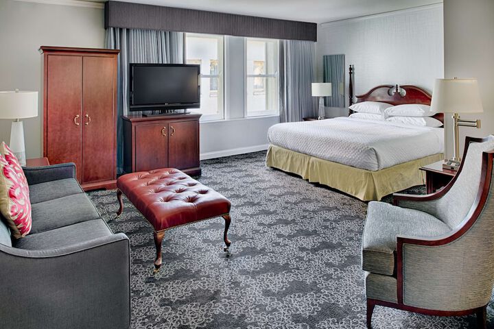 Room 42 of 69