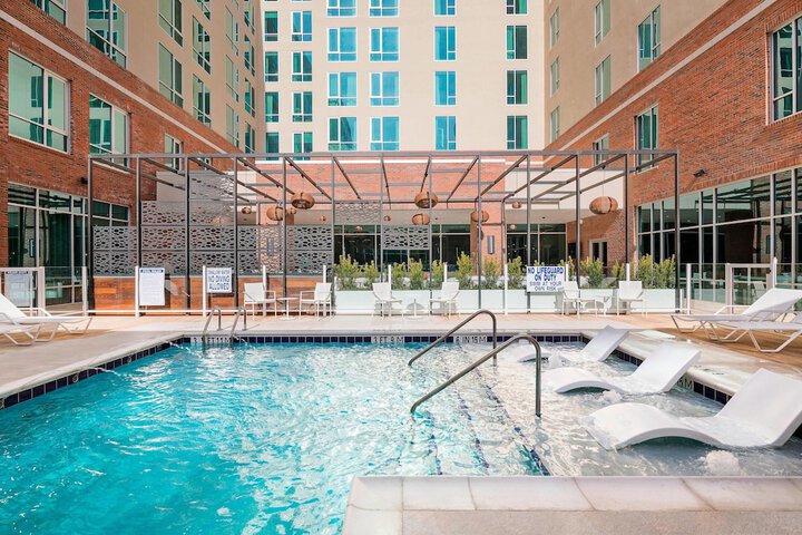 Pool 4 of 68