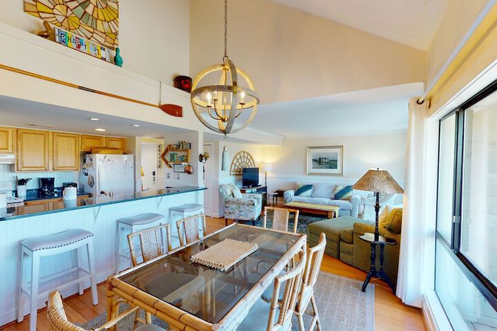 Litchfield Beach & Golf Resort