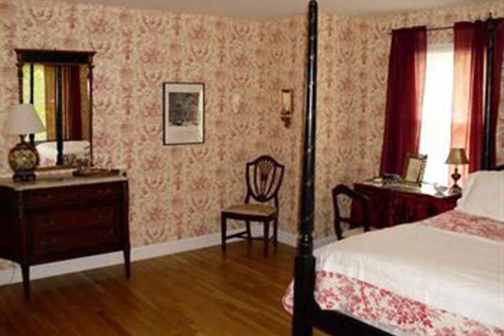 The Shearwater Inn