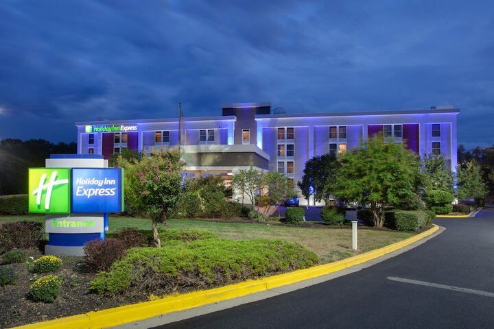 Hotel 4 of 40