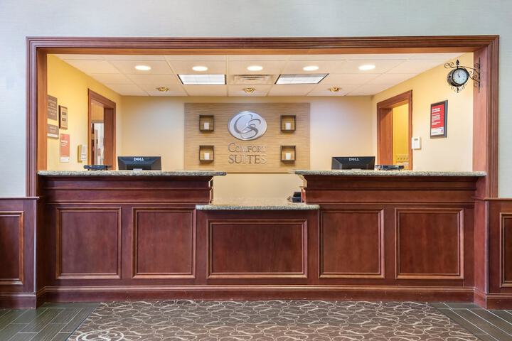 Comfort Suites Findlay I-75 near Sports Complex